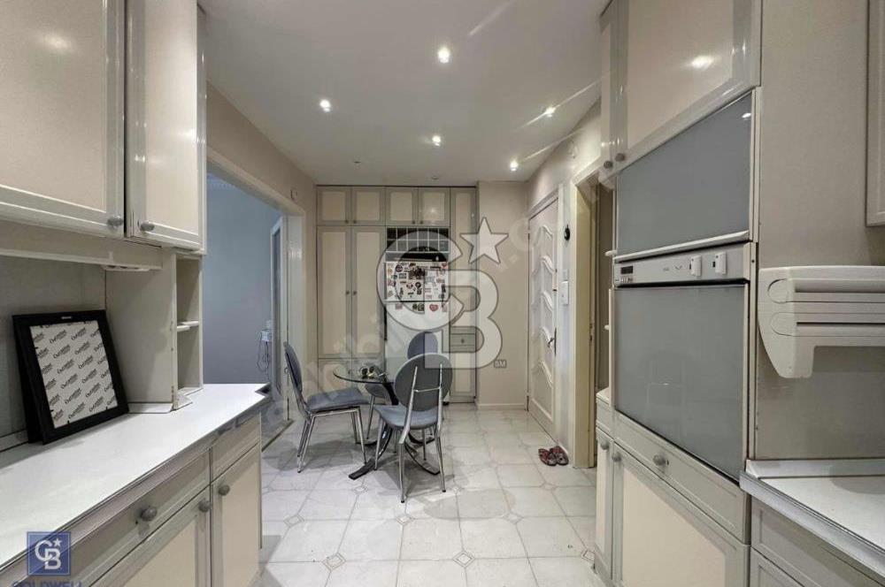 CADDEBOSTAN BAĞDAT CADDESİ ÜZERİNDE OFİS&İŞYERİ KİRALIK 3+1