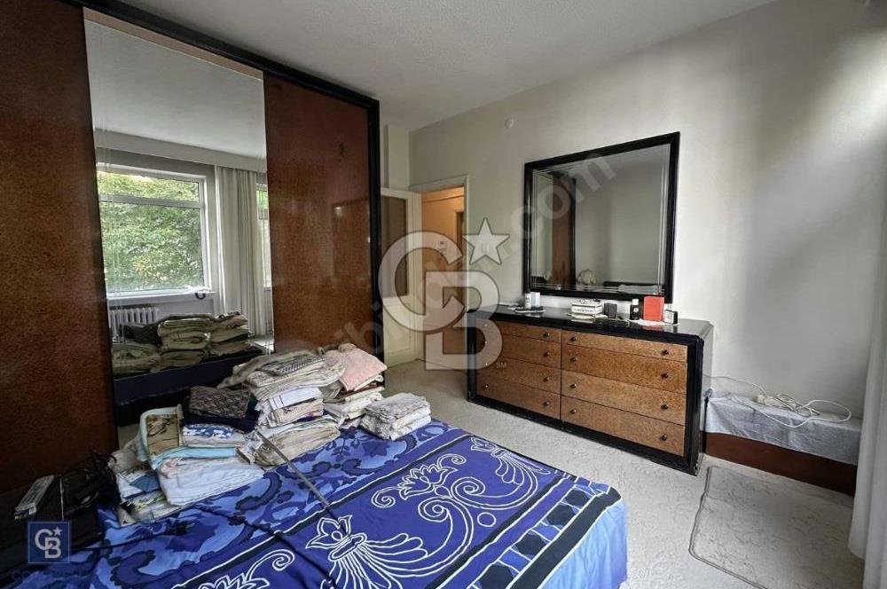CADDEBOSTAN BAĞDAT CADDESİ ÜZERİNDE OFİS&İŞYERİ KİRALIK 3+1
