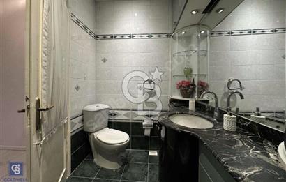 CADDEBOSTAN BAĞDAT CADDESİ ÜZERİNDE OFİS&İŞYERİ KİRALIK 3+1