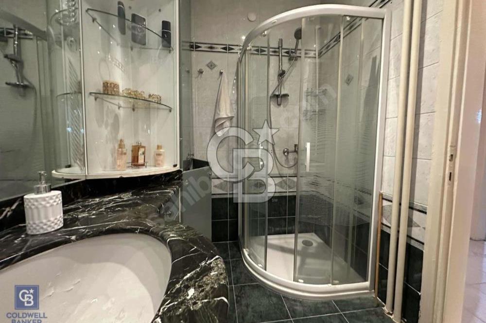 CADDEBOSTAN BAĞDAT CADDESİ ÜZERİNDE OFİS&İŞYERİ KİRALIK 3+1