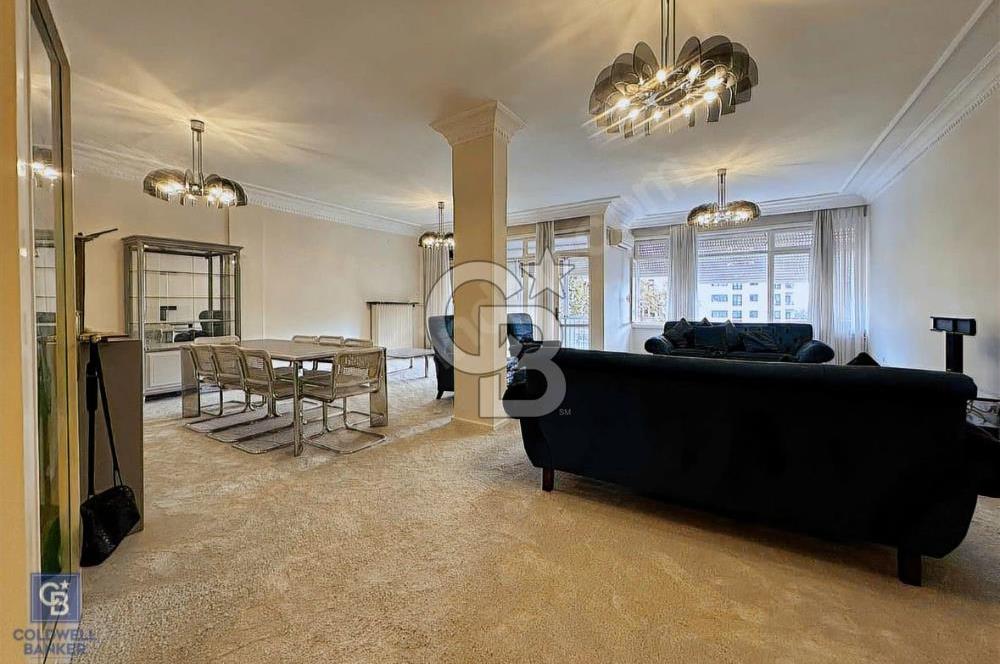 CADDEBOSTAN BAĞDAT CADDESİ ÜZERİNDE OFİS&İŞYERİ KİRALIK 3+1