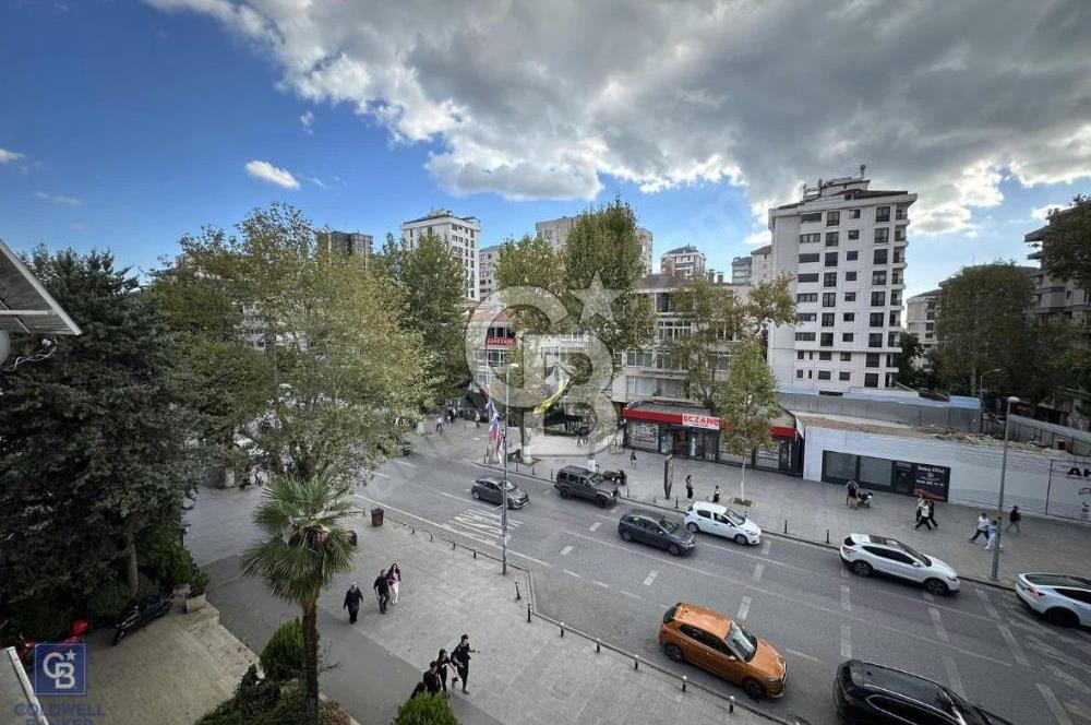 CADDEBOSTAN BAĞDAT CADDESİ ÜZERİNDE OFİS&İŞYERİ KİRALIK 3+1