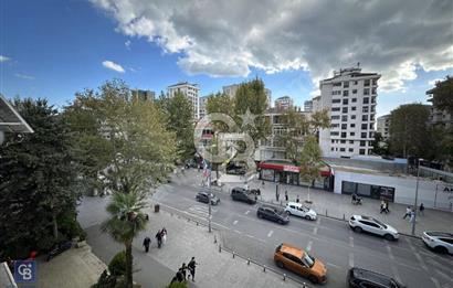 CADDEBOSTAN BAĞDAT CADDESİ ÜZERİNDE OFİS&İŞYERİ KİRALIK 3+1