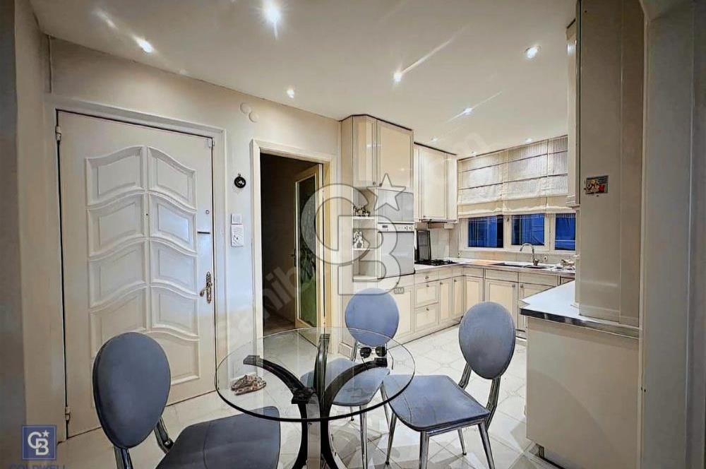 CADDEBOSTAN BAĞDAT CADDESİ ÜZERİNDE OFİS&İŞYERİ KİRALIK 3+1