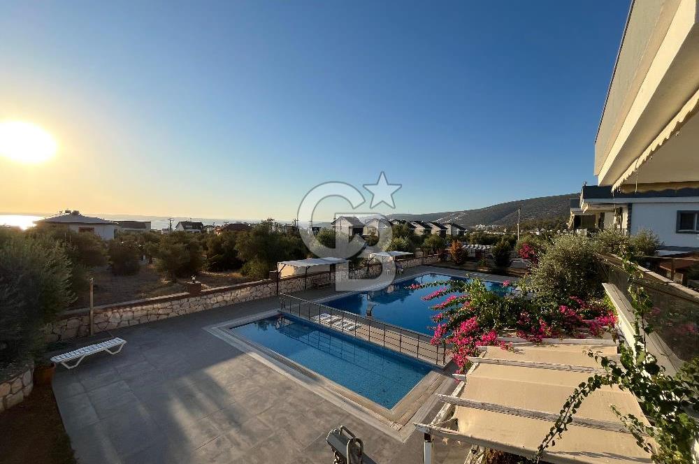 Akbük'te Full Deniz Manzaralı, Modern Sitede 1+1 Satılık Daire