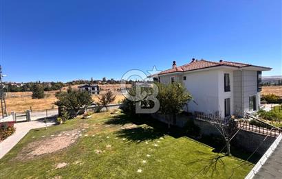 Cb Vizyon Tuğba ERKAL'dan Cazip Konum Full Yapılı Fırsat Villa