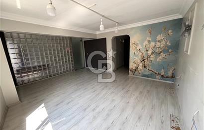 Fatih Fevzipaşa Cad. Üzerinde Kiralık Balkonlu İş Yeri