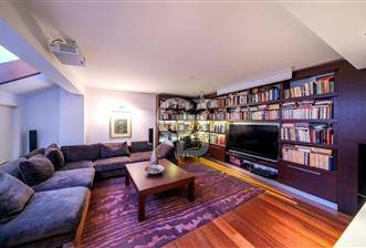 Tuzla Tepeörende Butik Sitede Satılık Havuzlu Modern 4+2 Villa
