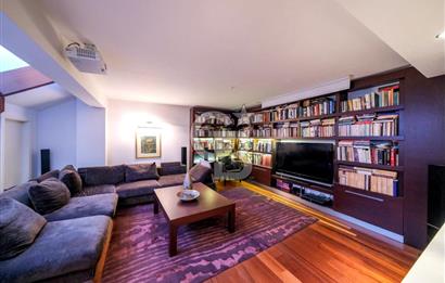 Tuzla Tepeörende Butik Sitede Satılık Havuzlu Modern 4+2 Villa
