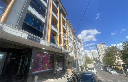 ESENYURT MEHTERÇEŞME ÇİFT KATLI SATILIK 200 m² DÜKKAN!