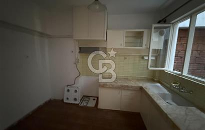 İZMİT İNÖNÜ CADDESİNDE MANZARALI ARAKAT SATILIK 120M2 DAİRE