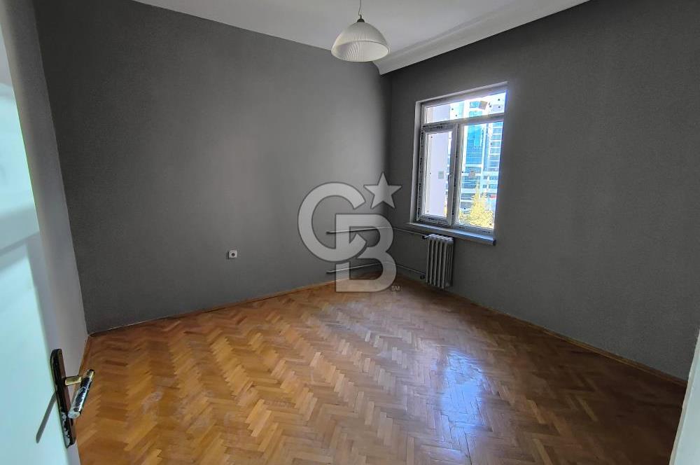 ÇUKURAMBAR & 100.YIL ANDE SİTESİNDE 3+1 KİRALIK DAİRE