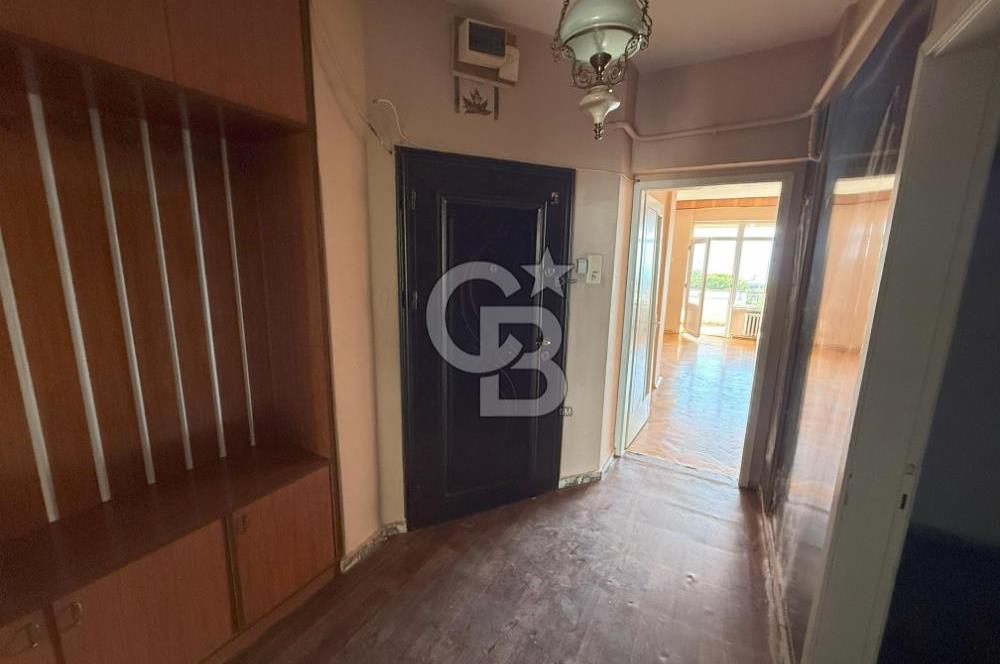 İZMİT İNÖNÜ CADDESİNDE MANZARALI ARAKAT SATILIK 120M2 DAİRE