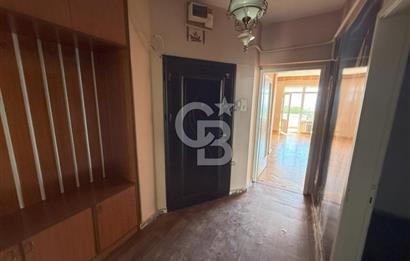 İZMİT İNÖNÜ CADDESİNDE MANZARALI ARAKAT SATILIK 120M2 DAİRE