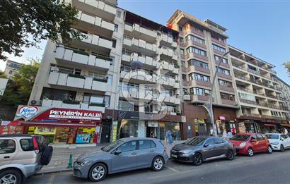 İZMİT İNÖNÜ CADDESİNDE MANZARALI ARAKAT SATILIK 120M2 DAİRE