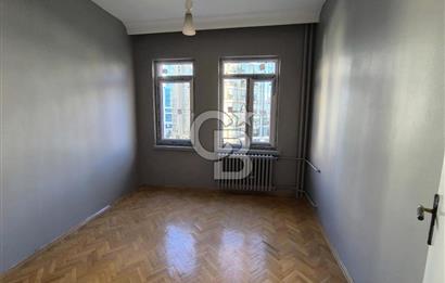 ÇUKURAMBAR & 100.YIL ANDE SİTESİNDE 3+1 KİRALIK DAİRE