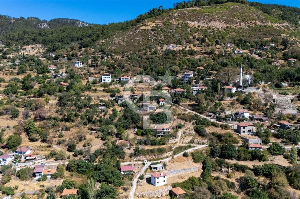 CB MARİNA'DAN ZEYTİNKÖY'DE AKBÜK'E 5 DK SATILIK "EV VE TARLA"