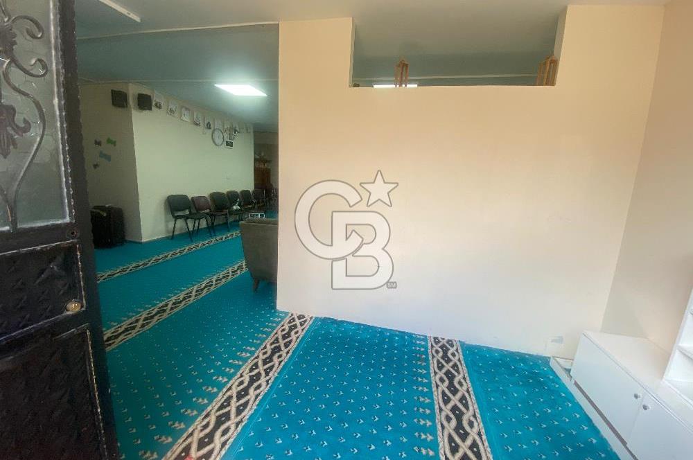 ESENYURT MEHTERÇEŞME ÇİFT KATLI SATILIK 200 m² DÜKKAN!