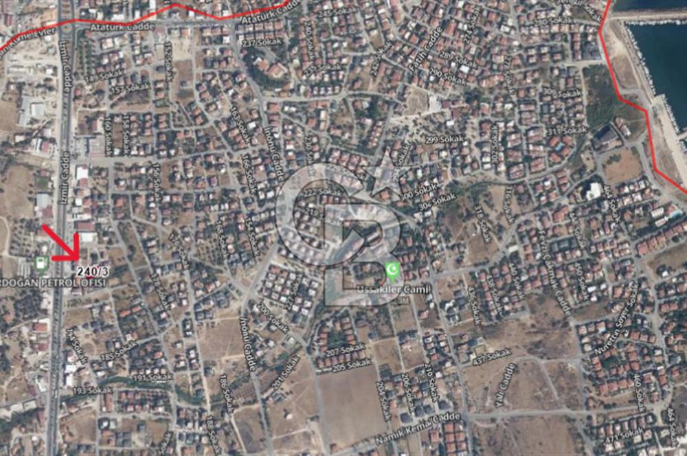Karaburun Mordoğan Merkez’de Caddeye Çok Yakın Villa İmarlı Arsa