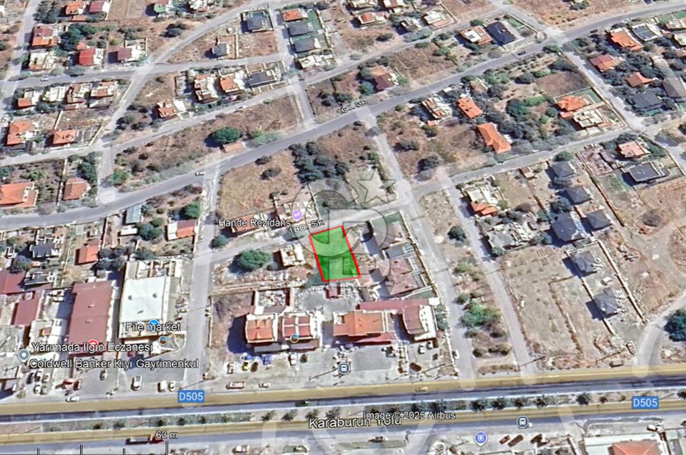 Karaburun Mordoğan Merkez’de Caddeye Çok Yakın Villa İmarlı Arsa