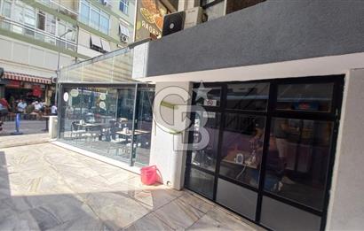  İzmir Bostanlı’da Satılık Çift Dükkan  Yüksek Tabela Değeri!