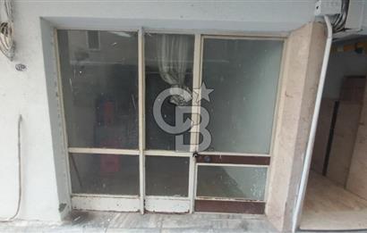  İzmir Bostanlı’da Satılık Çift Dükkan  Yüksek Tabela Değeri!