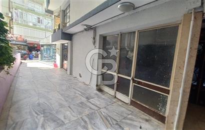  İzmir Bostanlı’da Satılık Çift Dükkan  Yüksek Tabela Değeri!