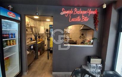  İzmir Bostanlı’da Satılık Çift Dükkan  Yüksek Tabela Değeri!