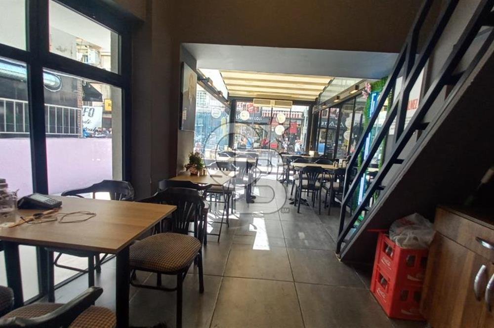  İzmir Bostanlı’da Satılık Çift Dükkan  Yüksek Tabela Değeri!