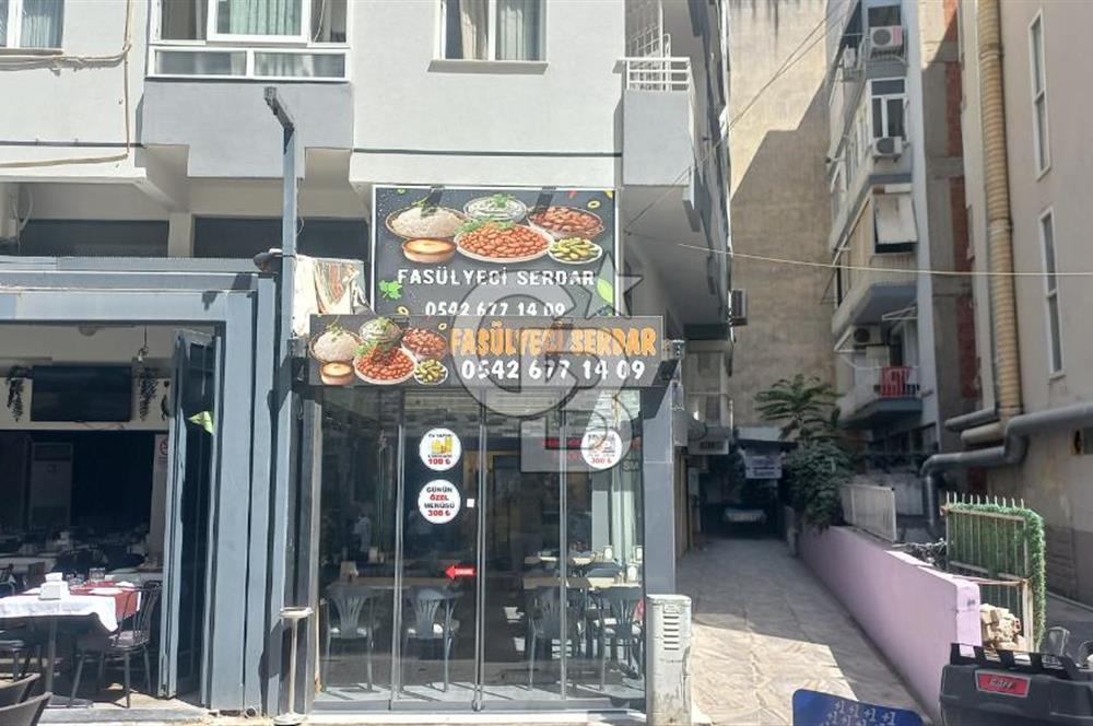  İzmir Bostanlı’da Satılık Çift Dükkan  Yüksek Tabela Değeri!