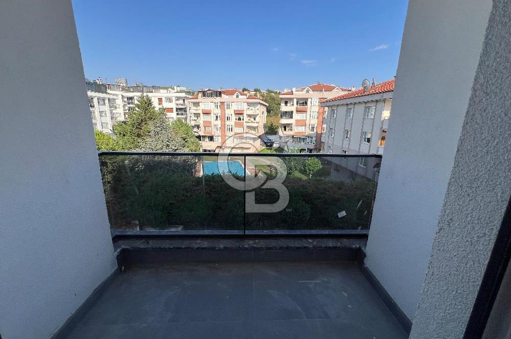 BÜYÜKÇEKMECE DE SIFIR İNŞAATTAN 2+1 SATILIK