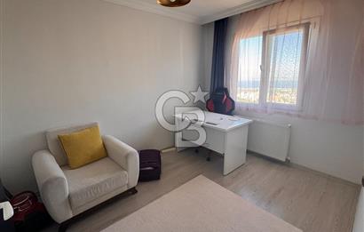 Narlıdere Narbel Sitesinde Doğa ve Deniz Manzaralı Eşyalı Daire