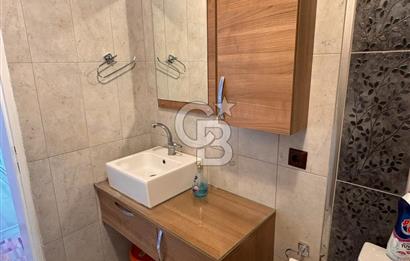 Narlıdere Narbel Sitesinde Doğa ve Deniz Manzaralı Eşyalı Daire