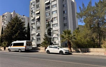 Narlıdere Narbel Sitesinde Doğa ve Deniz Manzaralı Eşyalı Daire