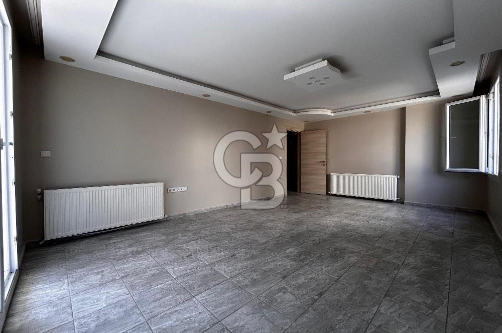 Ayvalık 150 Evler Mahallesin'de Kiralık 3+1 Daire