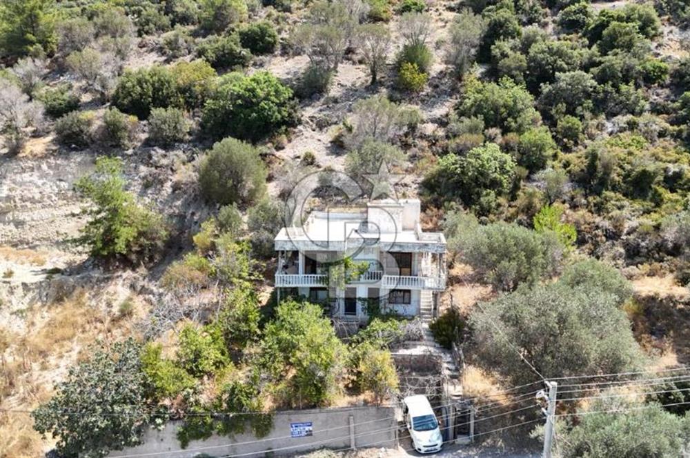 Denize Yakın, Doğa İçinde Karaburun'da Satılık Müstakil Ev