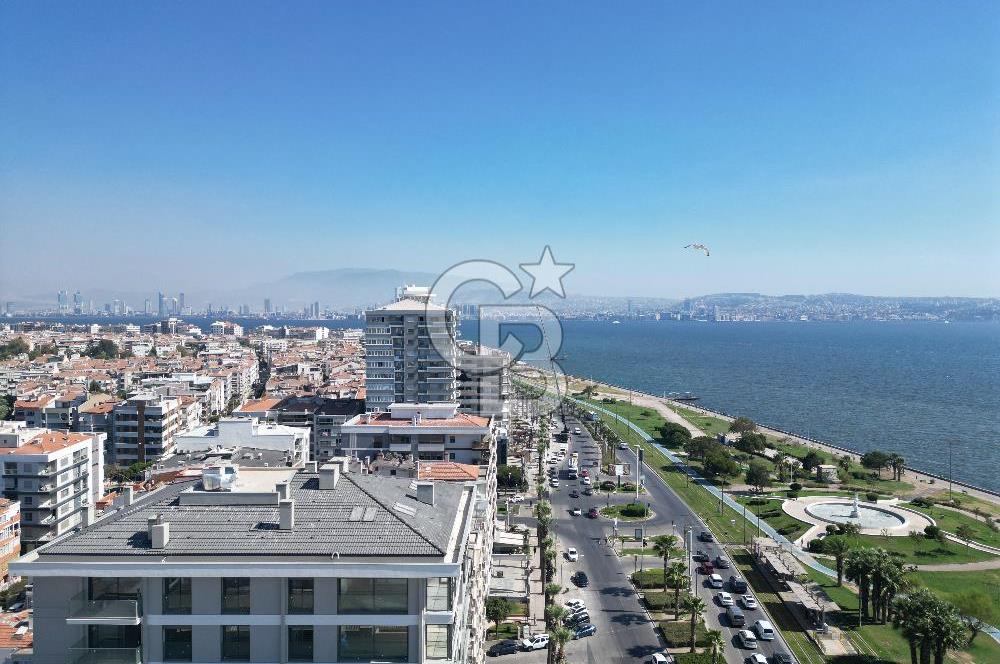 BOSTANLI SAHİLDE PANORAMİK DENİZ MANZARALI SATILIK 3+1 DAİRE