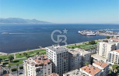 BOSTANLI SAHİLDE PANORAMİK DENİZ MANZARALI SATILIK 3+1 DAİRE