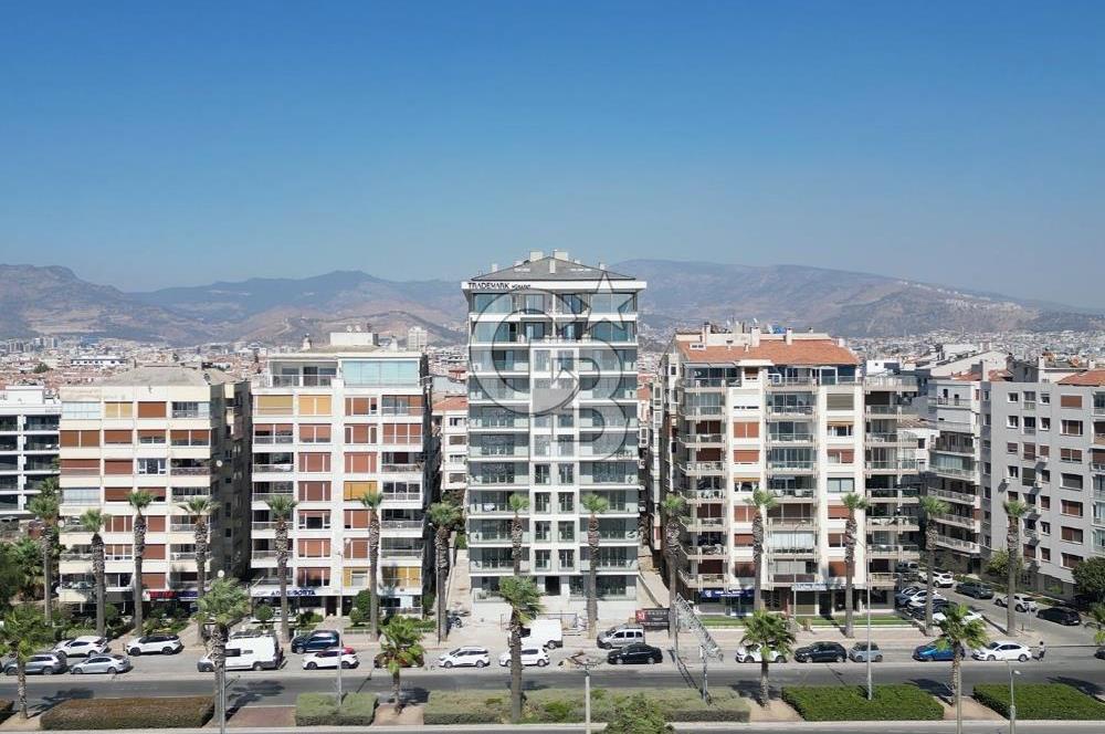 BOSTANLI SAHİLDE PANORAMİK DENİZ MANZARALI SATILIK 3+1 DAİRE