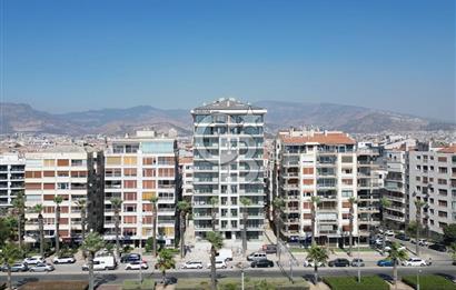 BOSTANLI SAHİLDE PANORAMİK DENİZ MANZARALI SATILIK 3+1 DAİRE