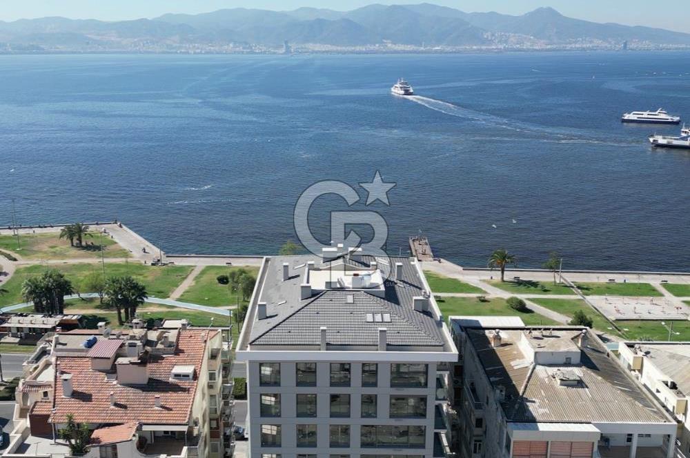 BOSTANLI SAHİLDE PANORAMİK DENİZ MANZARALI SATILIK 3+1 DAİRE