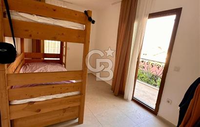 Datça Merkez Burgaz Mevkiinde Satılık Havuzlu Müstakil Villa
