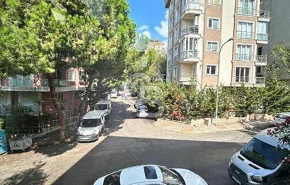 MALTEPE ALTAYÇEŞME' de SATILIK BAKIMLI ( 3+1 ) DAİRE