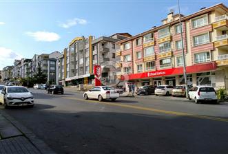 CADDE ÜZERİ MÜKEMMEL KONUM YAPILI 3+1 GENİŞ FERAH KİRALIK DAİRE