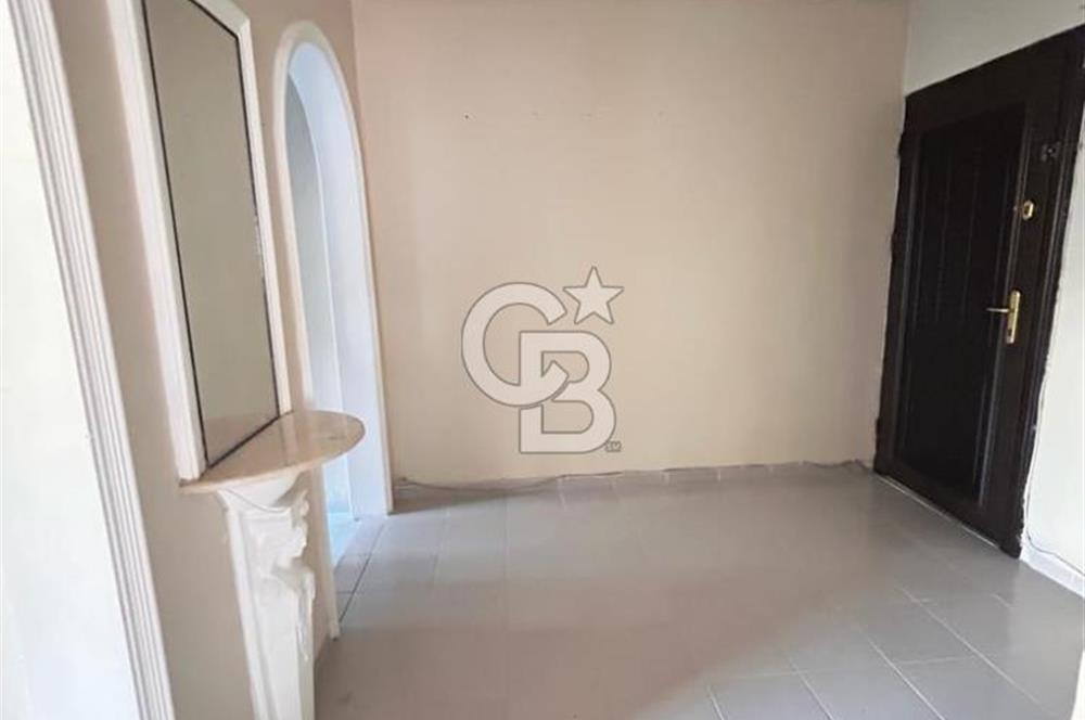 GÖZTEPE MERDİVENKÖY' de BAKIMLI, BOŞ, SATILIK ( 2+1 ) DAİRE