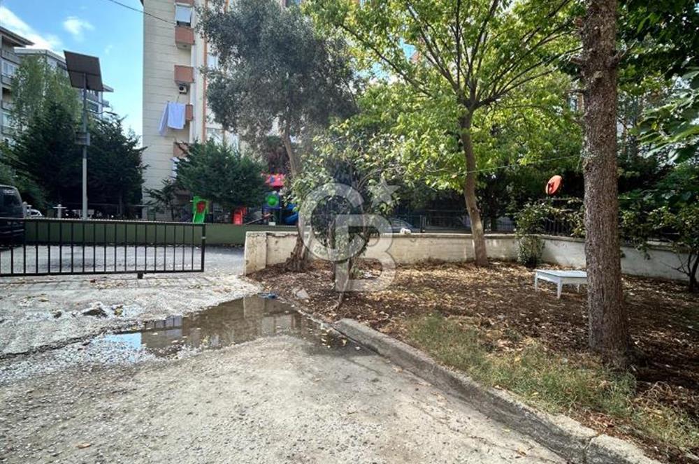 MALTEPE ALTAYÇEŞME' de SATILIK BAKIMLI ( 3+1 ) DAİRE