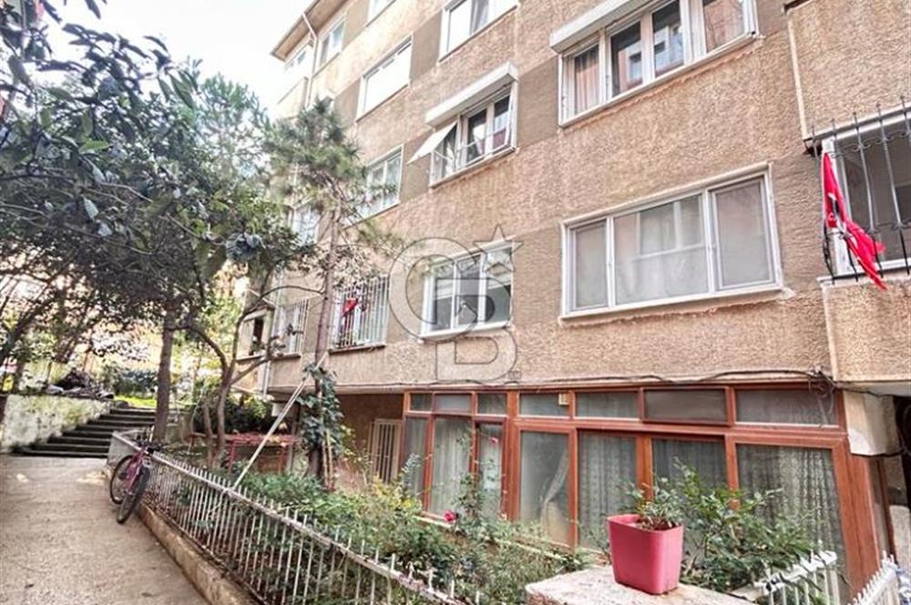 GÖZTEPE MERDİVENKÖY' de BAKIMLI, BOŞ, SATILIK ( 2+1 ) DAİRE