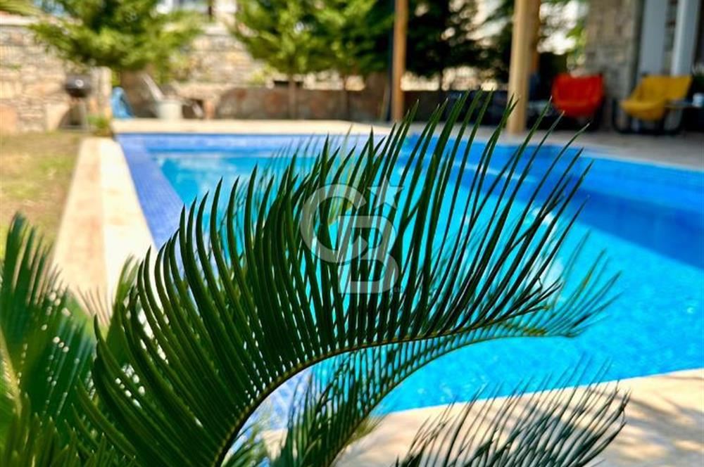 Datça Merkez Burgaz Mevkiinde Satılık Havuzlu Müstakil Villa