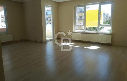 CADDE ÜZERİ MÜKEMMEL KONUM YAPILI 3+1 GENİŞ FERAH KİRALIK DAİRE