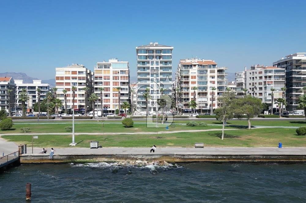 BOSTANLI SAHİLDE PANORAMİK DENİZ MANZARALI SATILIK 3+1 DAİRE
